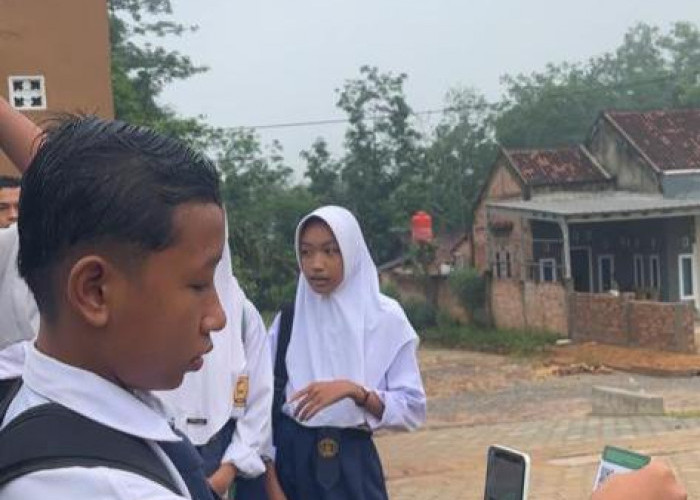 SMPN 11 Mesuji Terapkan Absensi Online, Orang Tua Dapat Pantau Langsung 
