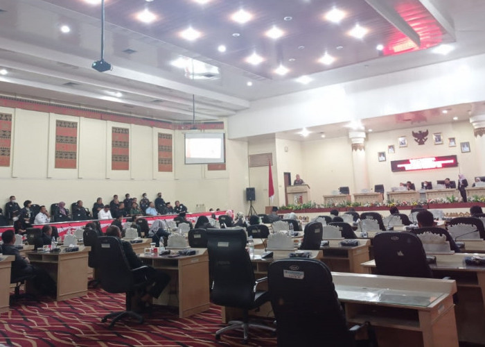 Panen Apresiasi, Fraksi DPRD Tulang Bawang Kirim Sinyal Dukung Winarti Dua Periode