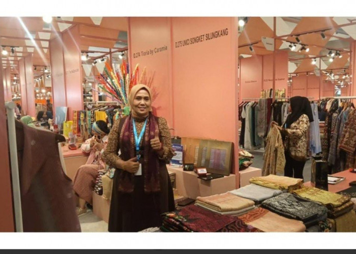 Kesuksesan UMKM Unici Songket Silungkang, Upaya BRI Dorong Produk Warisan Budaya Tembus Pasar Internasional