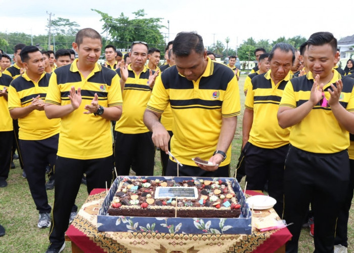 Lahir Bulan Januari, Ulang Tahun 29 Anggota Polres Tulang Bawang Dirayakan Serempak, Begini Kata Kapolres