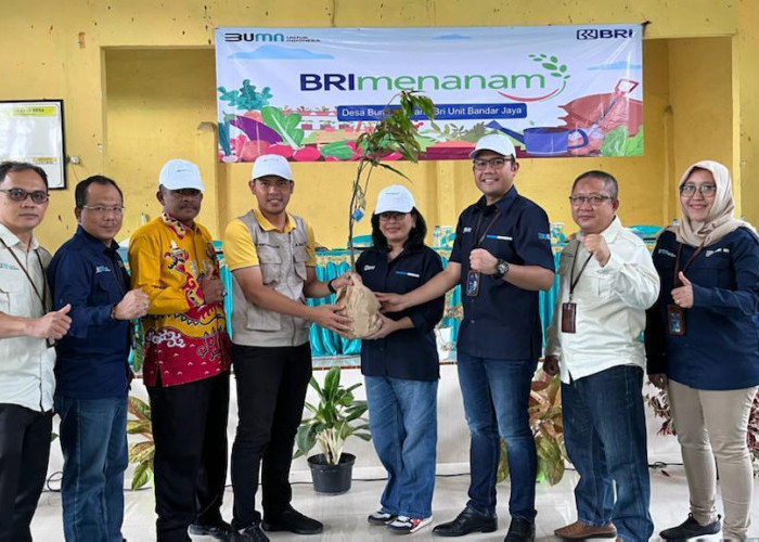 Inisiasi BRI Menanam, Salurkan Bibit Tanaman Produktif kepada Lahan Desa Brilian dan Nasabah KUR
