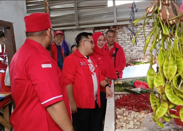 Grebek Pasar Kota Karang, DPP PSI Ingatkan Kader di Lampung Harus Serap Aspirasi Pedagang PasarTradisional