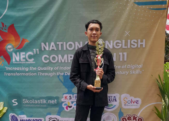 M. Vahry Lilam Putra, Mahasiswa Sastra Inggris Teknokrat Juara Nasional Speech di UNIMED