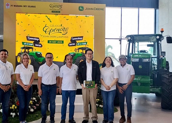 Grand Opening John Deere Lampung,  Luncurkan Traktor Series JD 6150B