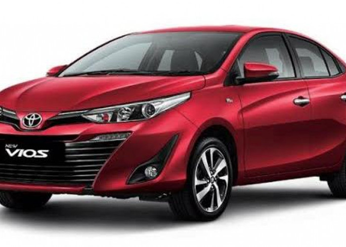 4 Rekomendasi Mobil Matic 2024 Anti Pegal Saat Macet di Jalan 