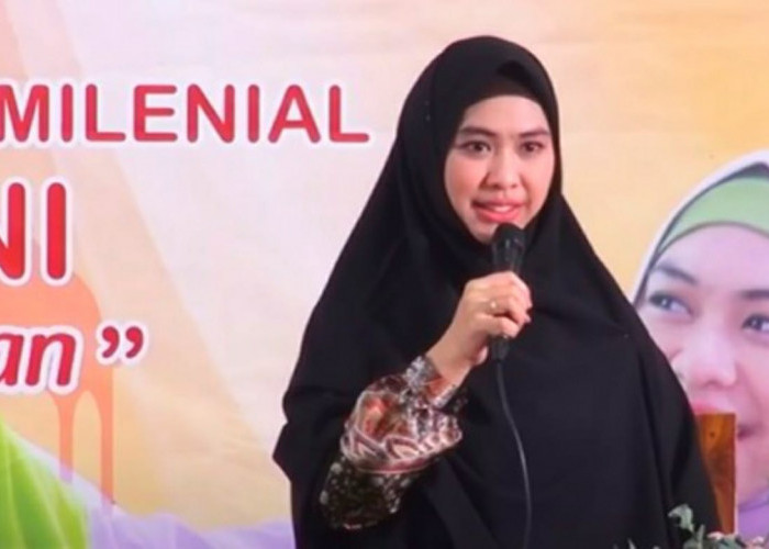 Penyebab Dosa Orang Tua Kepada Anaknya, Begini Penjelasan Ustadzah Oki Setiana Dewi