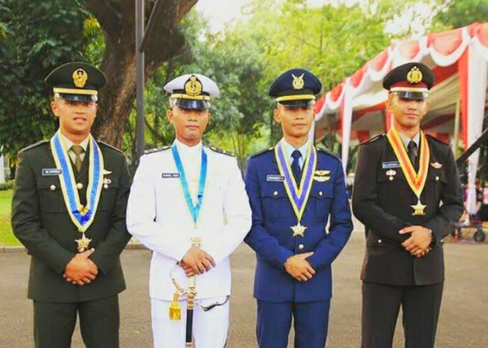 Perbedaan Sekolah Kedinasan dan Sekolah Ikatan Dinas Termasuk Akademi Militer Hingga STPN
