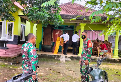 Si Jago Merah Lahap Rumah Milik Warga di Tubaba