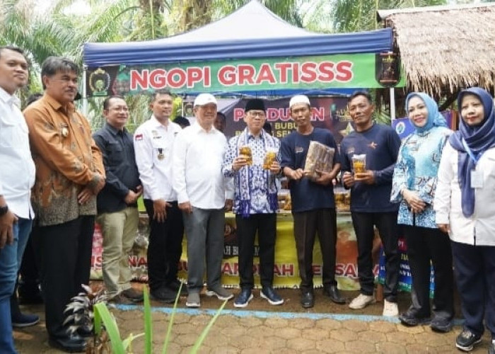 Menteri Desa PDT Minta Maksimalkan BUMDes dan Pembuatan Pekon Tematik di Pringsewu Lampung 