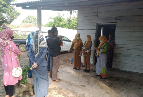 Astaghfirullah, Bumil Melahirkan di Atas Pick Up, Ini Kronologisnya