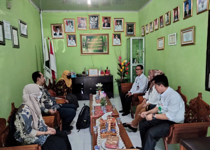 KPK Monev 9 Sekolah dan Madrasah Lampung