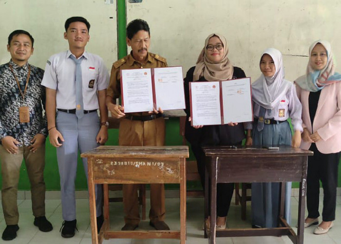 Dosen UTI Kenalkan Teknologi Etnomatematika Kepada Siswa SMAN 1 Batang Hari
