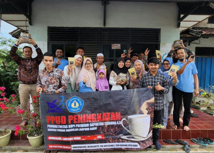 Tim Pelaksana PPPUD Polinela Optimalisasi Media Pemasaran Gapoktan Triguna 4.5 