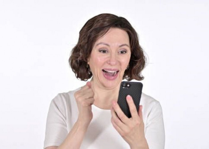 4 Tipe HP Harga Sejutaan Yang Jadi Incaran Ibu Rumah Tangga Ada Oppo Hingga Samsung, Pilih Yang Mana?