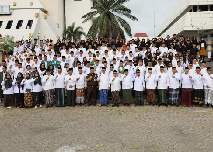 Pemprov Lampung Ajak Para Santri Bangun Masa Depan Indonesia Melalui Penguasaan Iptek