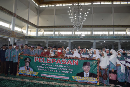 Walikota dan Kemenag Resmi Lepas 749 Orang CJH Bandarlampung 