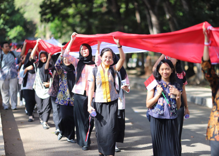 Kirab Merah Putih Dalam Diesnatalis Ke 59, Rektor Unila: Sebagai Bentuk Persatuan Nasionalisme dan Patriotisme