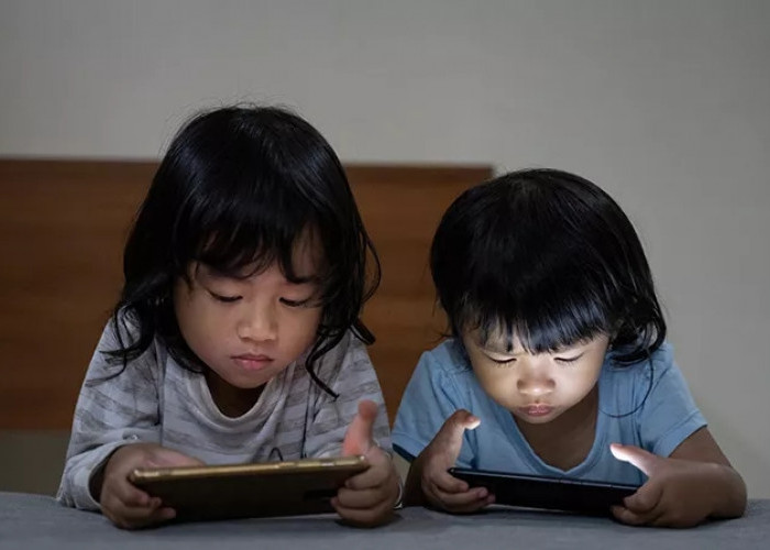 Cara Mendidik Anak Agar Tidak Kecanduan Main Game Online di HP, Terapkan Sekarang!