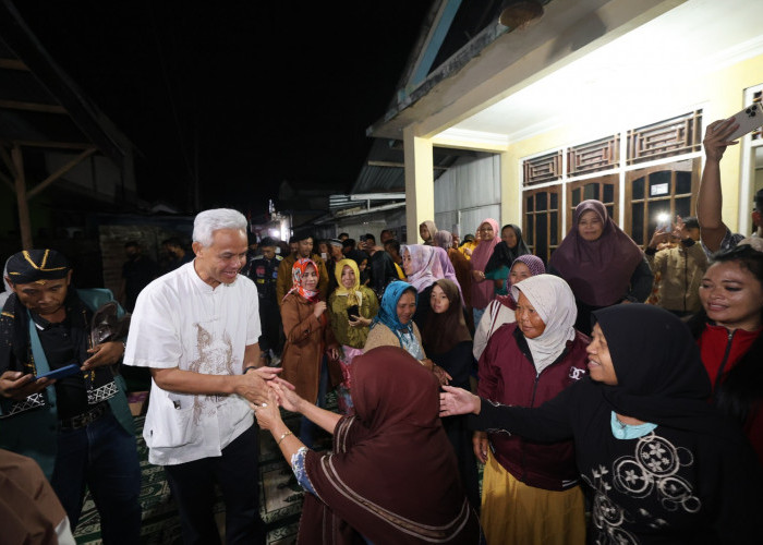Ganjar Pranowo Komitmen Beri Insentif Guru Agama