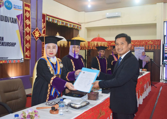 Promovendus FKIP Raih Gelar Doktor Kembangkan Modul Pembelajaran Kewirausahaan Bermuatan Ethnopreneurship