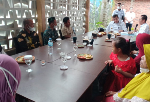 Bupati Pesawaran Titip Pesan untuk Warga yang Transmigrasi ke Mamasa 