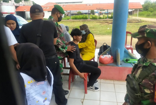 Penumpang Kaget, Polisi Hentikan Bus di Simpang Propau, Ternyata  