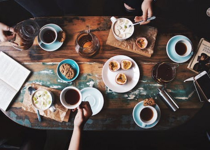 Rekomendasi Cafe Cozy yang Buka 24 Jam di Jawa Tengah, Cocok untuk Bersantai