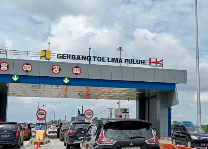 Volume Lalu Lintas Arus Balik Nataru di Jalan Tol Trans Sumatera Alami Kenaikan