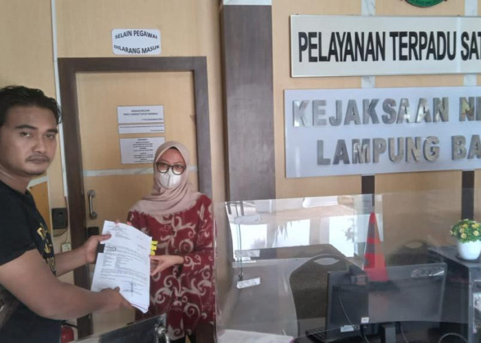 Polres Lambar Limpahkan Berkas Penganiayaan Dokter Puskesmas ke Kejari Lambar