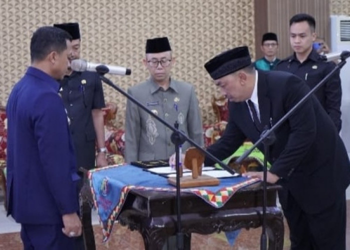 Lantik Pj Sekretaris Kabupaten Pringsewu, Ini Pesan Bupati Riyanto Pamungkas 