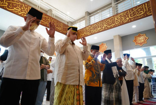 Cegah PMK, Golkar Bagikan Langsung 93 Sapi dan 48 Kambing Kurban