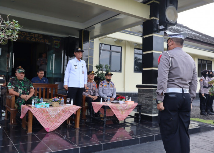Wabup Way Kanan Pimpin Apel Gelar Pasukan Operasi Lilin 2022