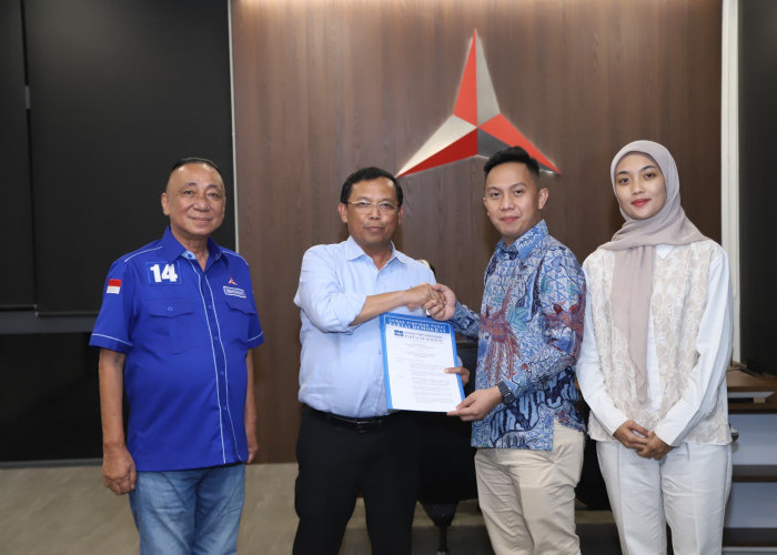 Galang Putra Resmi Kantongi SK DPP Partai Demokrat tentang Usulan Wakil Bupati Way Kanan