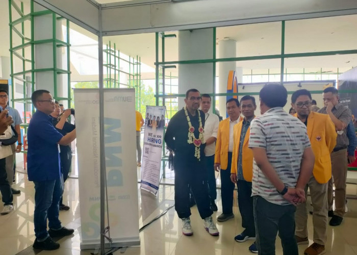 Erick Thohir Ajak Mahasiswa Universitas Lambung Mangkurat Berkontribusi untuk Negara Melalui BUMN