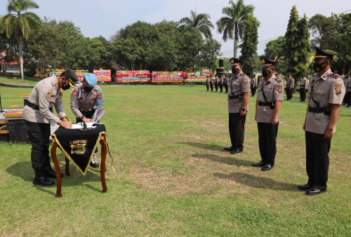 Usai Ramai Kabar Penggerebekan Oknum Polisi, Kapolres Way Kanan Lantik Kasat Lantas Baru