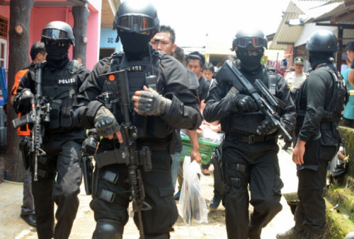 Densus 88 Tangkap Diduga Koordinator Teroris