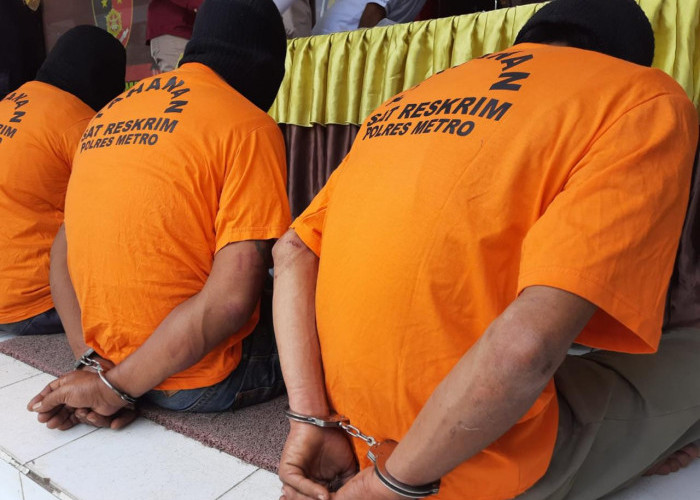 Lupa Kunci Kontak Dilepas, Motor Digasak Pencuri