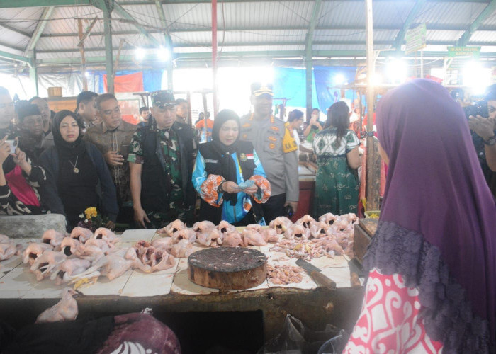 H-2 Lebaran, Wali Kota Bandar Lampung Sidak Harga Ke Sejumlah Pasar 