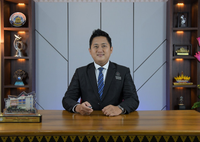 Model Sistem Dinamik untuk Perencanaan Teknologi Informasi