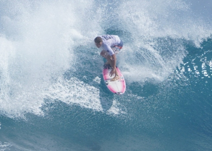 Hari Keempat WSL Krui Pro Men's QS5000, Enam Peselancar Indonesia Melaju ke Babak 64