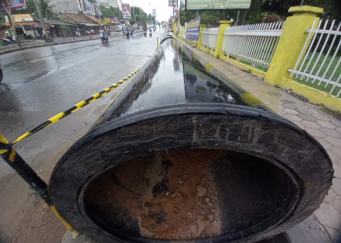 Masyarakat Keluhkan Galian SPAM di Depan Ramayana Rajabasa, Ternyata Ini Penyebabnya 