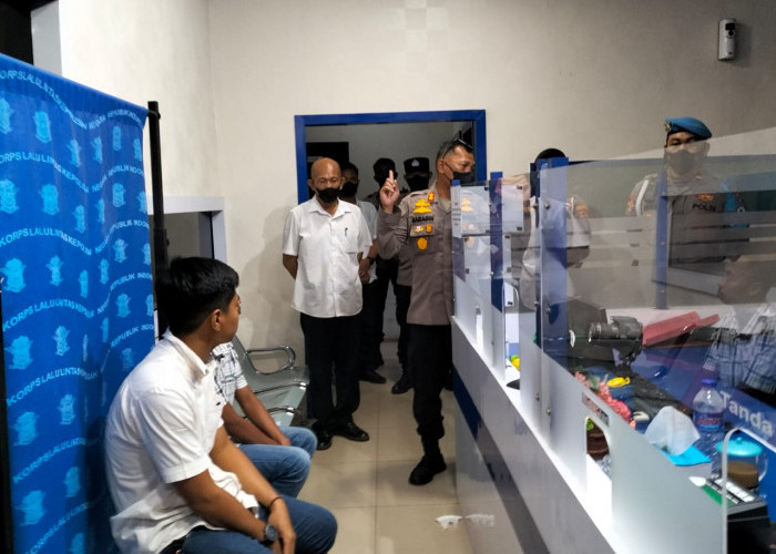 Antisipasi Pungli di Pembuatan SIM, Wakapolresta Sidak, Yang Ditemukan Ini..