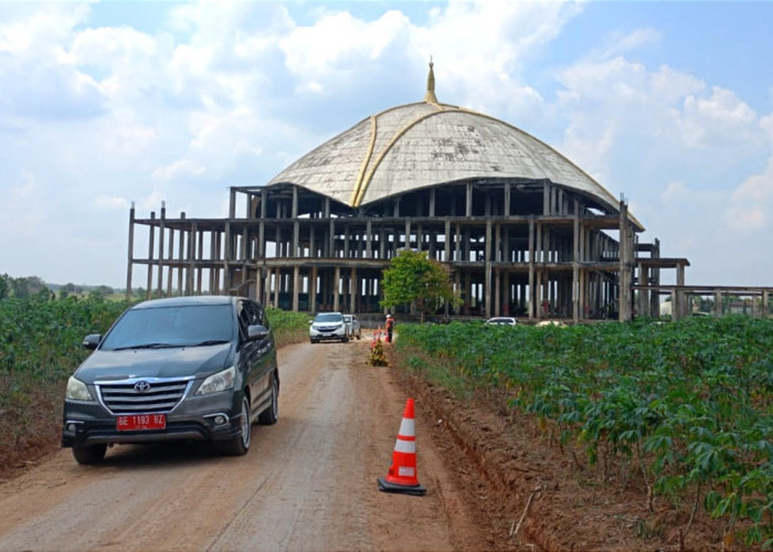 Dikabarkan Sudah Habiskan Puluhan Miliar, Ini Penampakan Masjid Al Hijrah Kota Baru Lampung