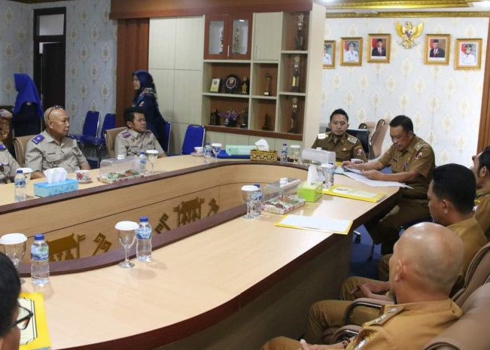 118 Sertifikat Tanah Milik Aset Lampura Diserahterimakan 