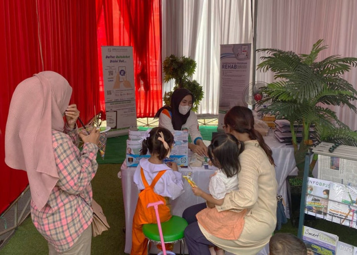Semarakkan Roadshow Bus KPK, BPJS Kesehatan Hadirkan Booth Pelayanan