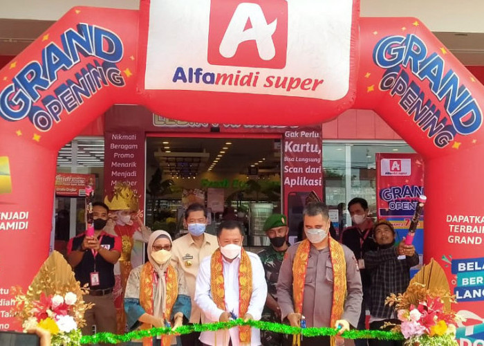 Grand Opening, Ada Promo Menarik di Alfamidi Super Pringsewu