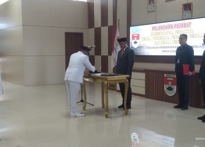 116 Pejabat Administrator, Kepala Puskesmas dan Kepala Sekolah di Mesuji Dilantik
