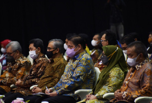 Pentingnya Peran Literasi Keuangan dan Perlindungan Konsumen 