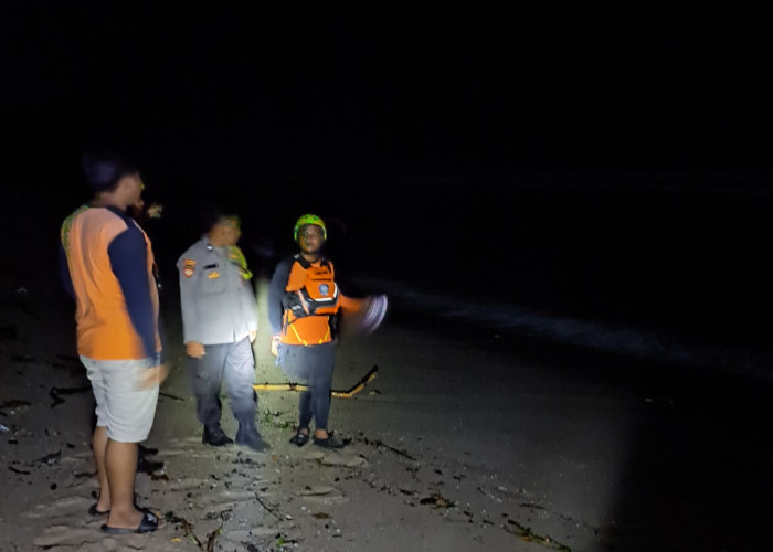 Gelombang Laut Tinggi, Pencarian Korban Tenggelam Dihentikan Sementara