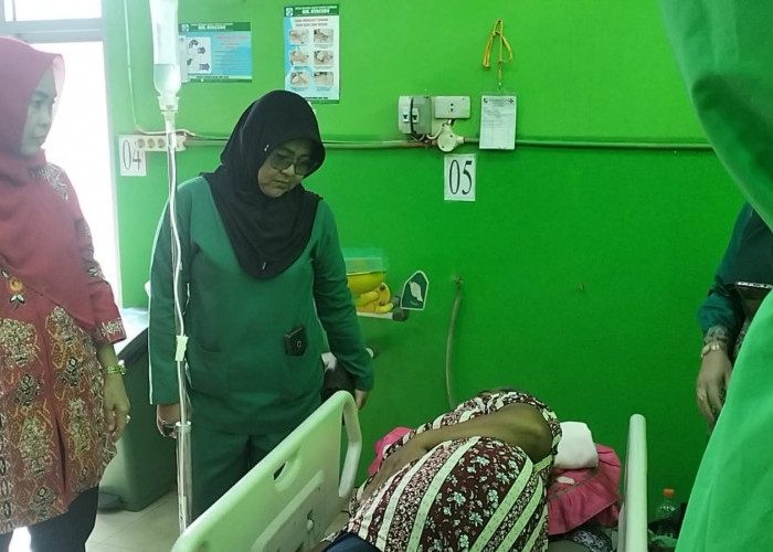 Puluhan Warga Kelurahan Tanjung Senang Kotabumi Keracunan Massal